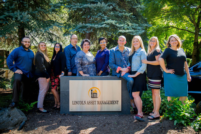group photo of the Lincoln Asset Management team
